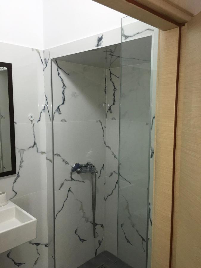 Lr Apartments ساراندا المظهر الخارجي الصورة