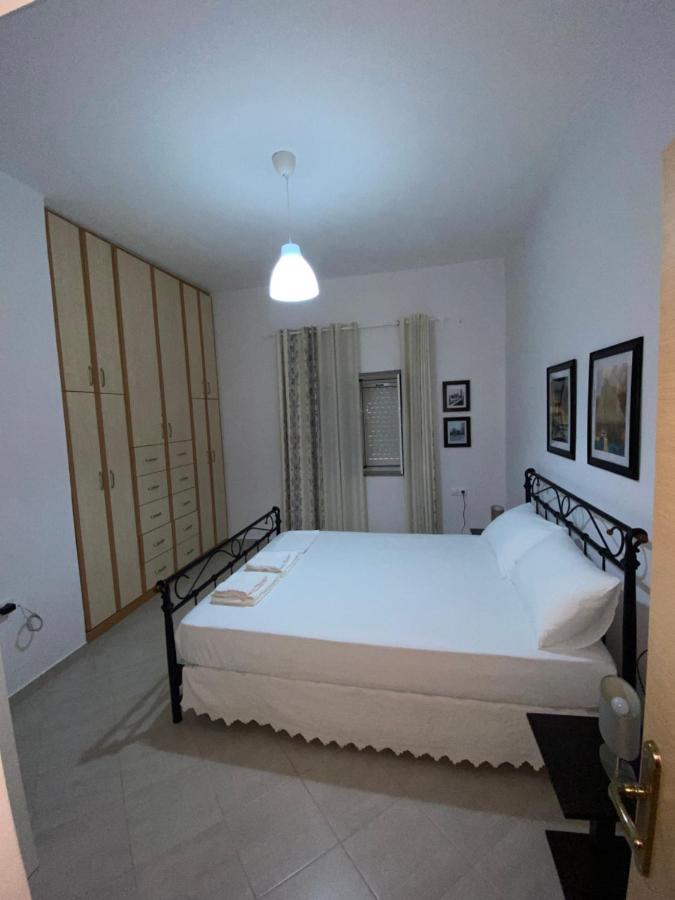 Lr Apartments ساراندا المظهر الخارجي الصورة
