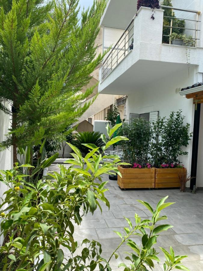 Lr Apartments ساراندا المظهر الخارجي الصورة