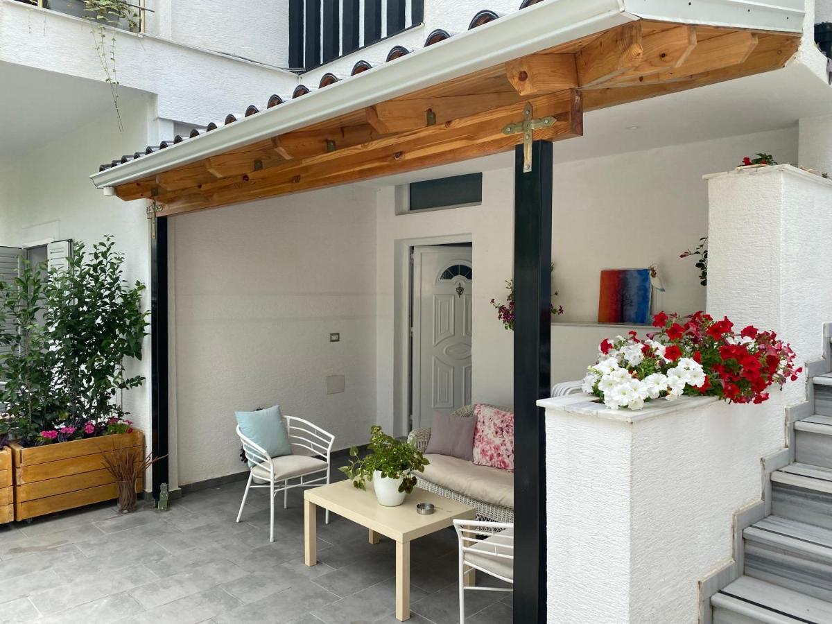 Lr Apartments ساراندا المظهر الخارجي الصورة
