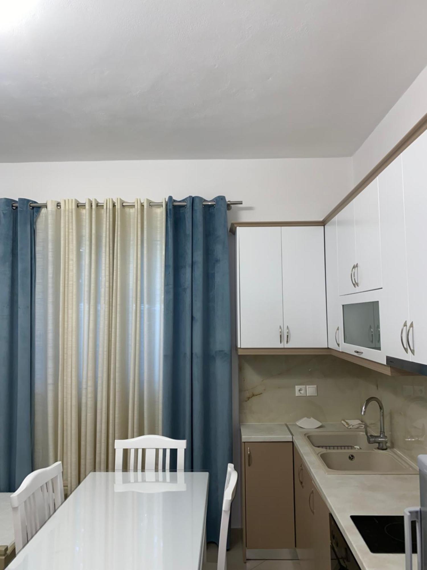 Lr Apartments ساراندا المظهر الخارجي الصورة