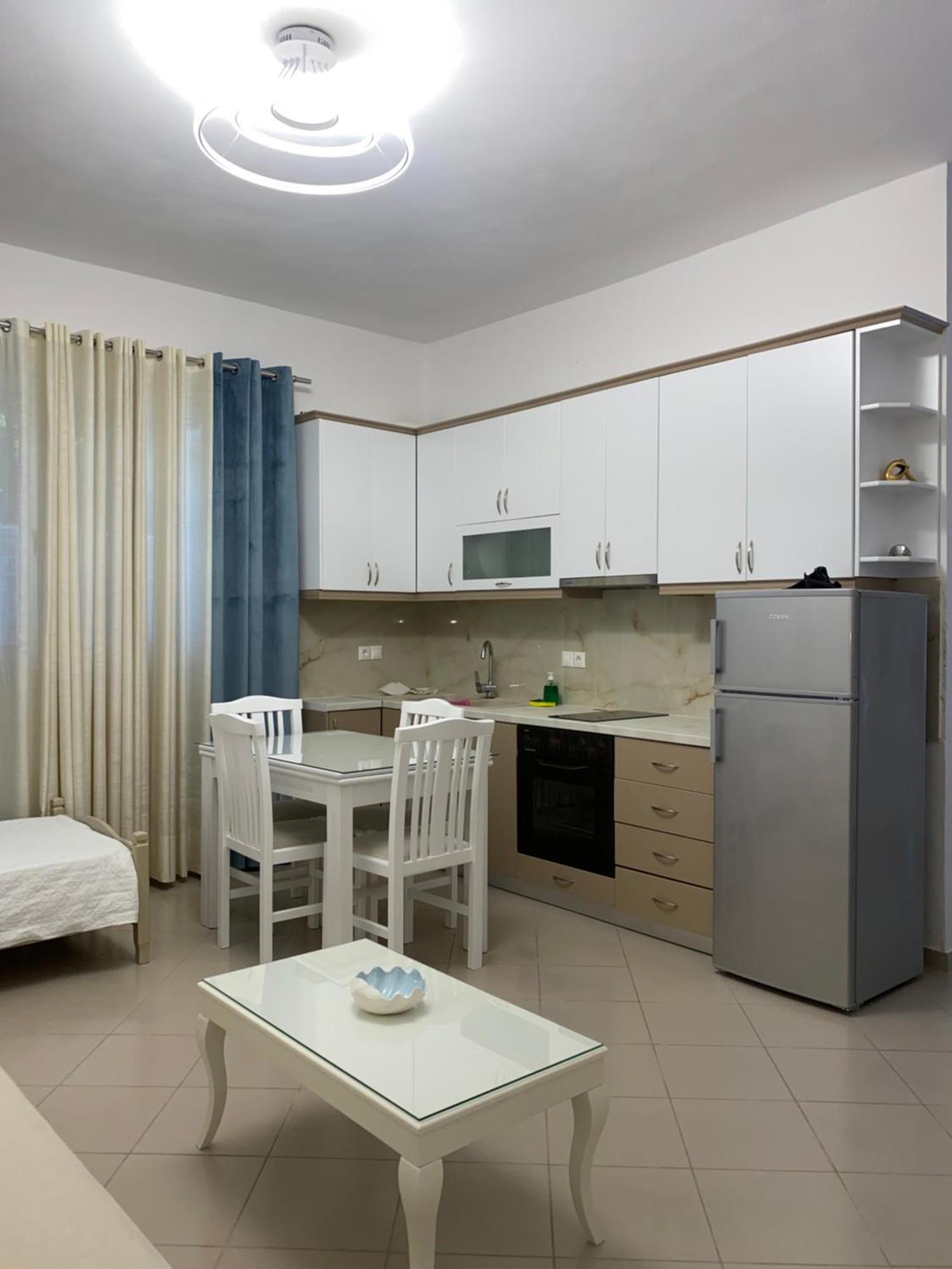 Lr Apartments ساراندا المظهر الخارجي الصورة